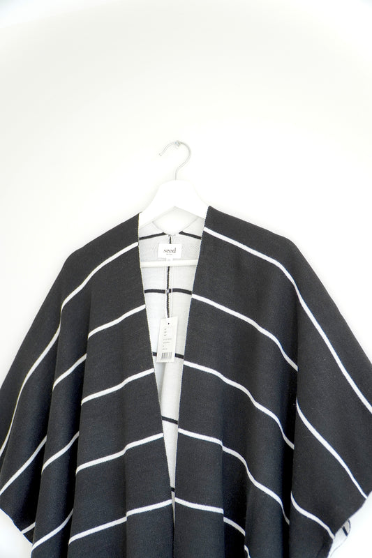 Seed Heritage Black and White Striped Kimono-Style Poncho (O/S)