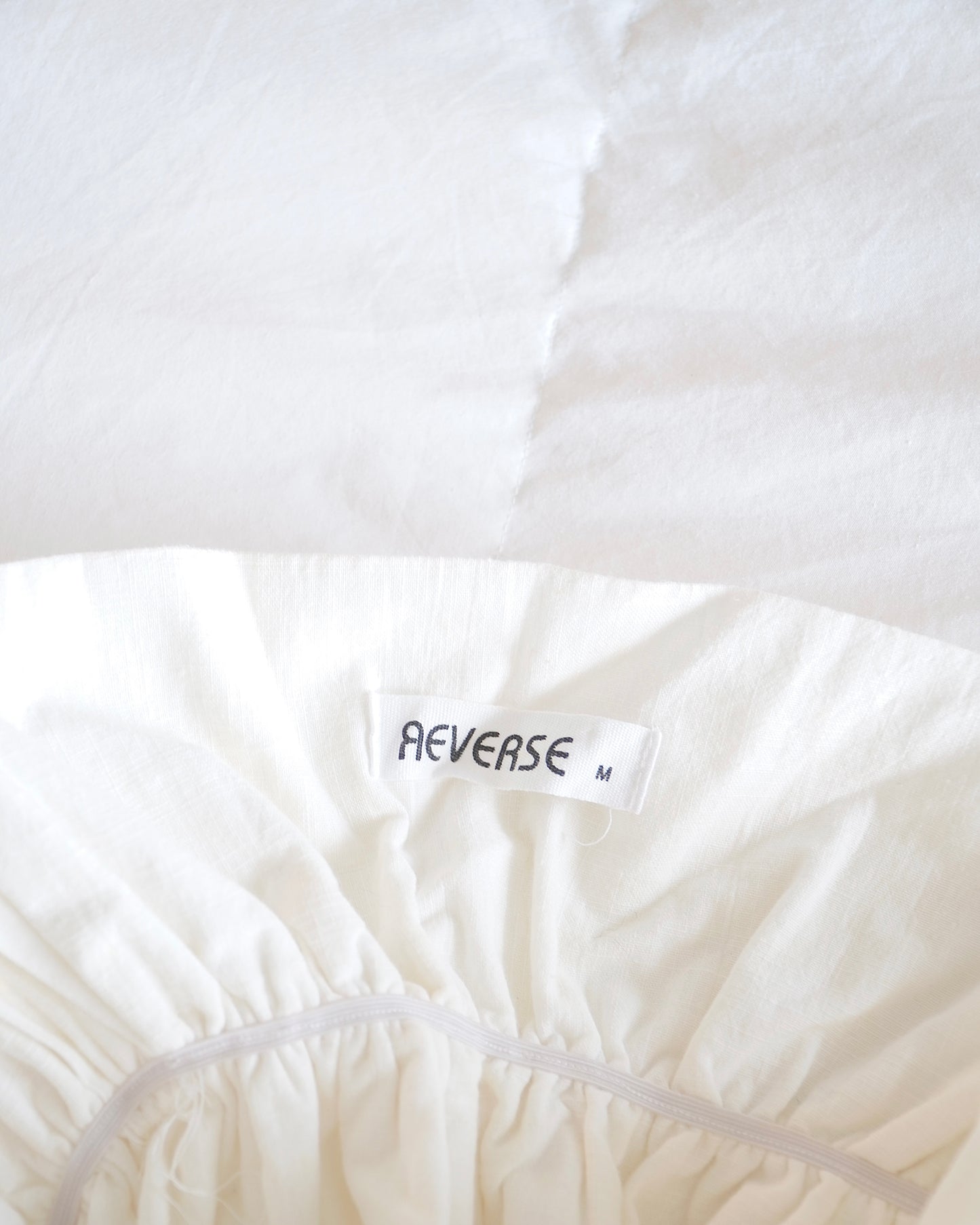 Reverse White Cotton Ruched Ruffle Top (M)