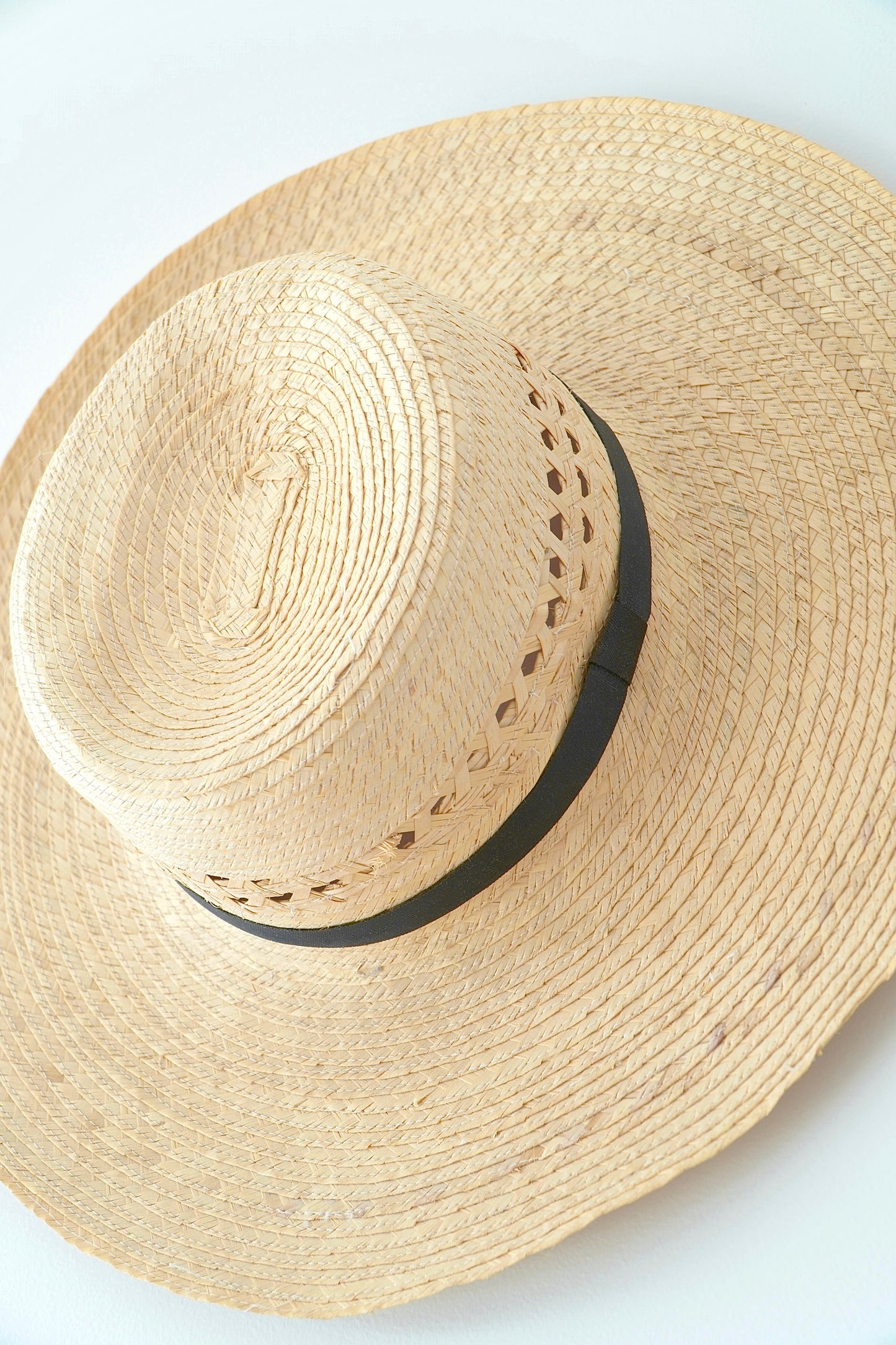 Wide-brimmed Straw Sun Hat w/ Black Ribbon