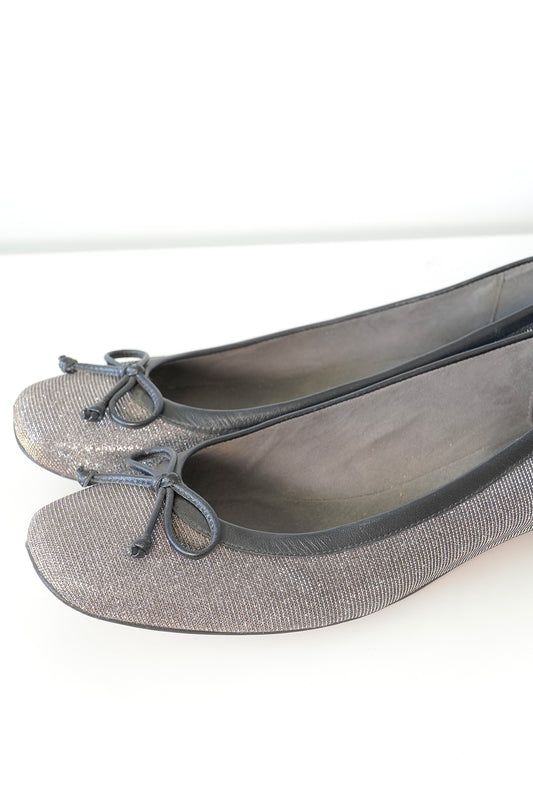 Stuart Weitzman Sparkly Glitter Ballet Flats w/ Bow (38)