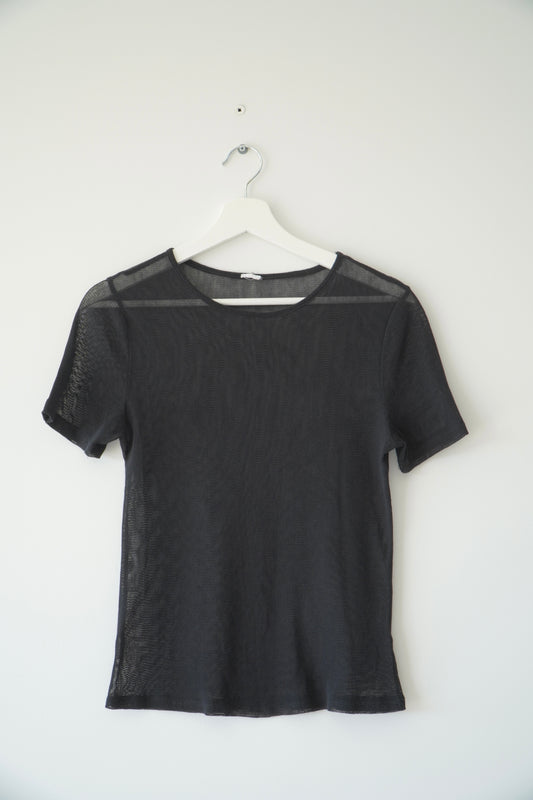Black Mesh Knit Short Sleeve Top (6-8 Au)