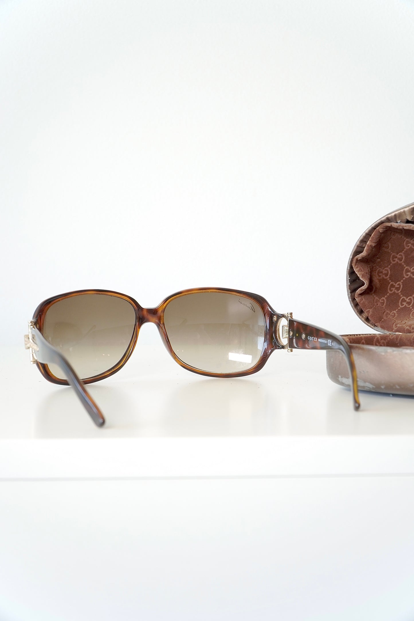 Gucci Authentic Vintage Tortoise Shell Frame Crystal Horsebit Sunglasses
