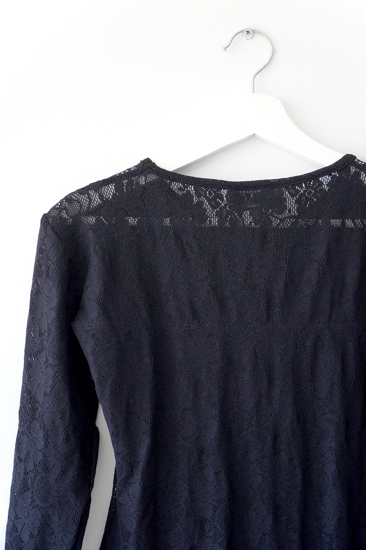 Cha Cha Cha Keep It Cool Vintage Black Floral Lace Long Sleeve Bodysuit (M)