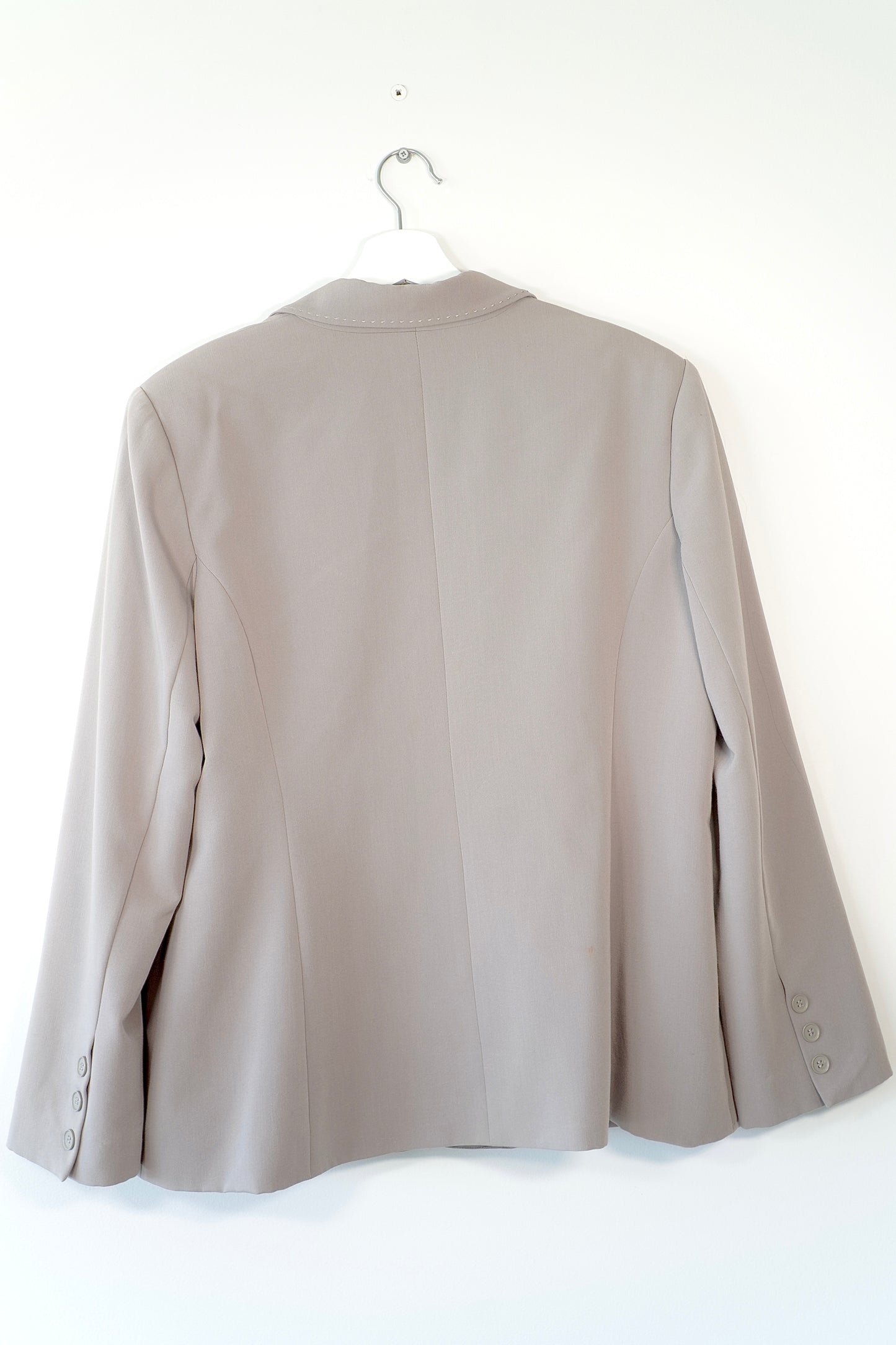 LIZ JORDAN Taupe Exposed Stitch Suit Blazer (16 Au)
