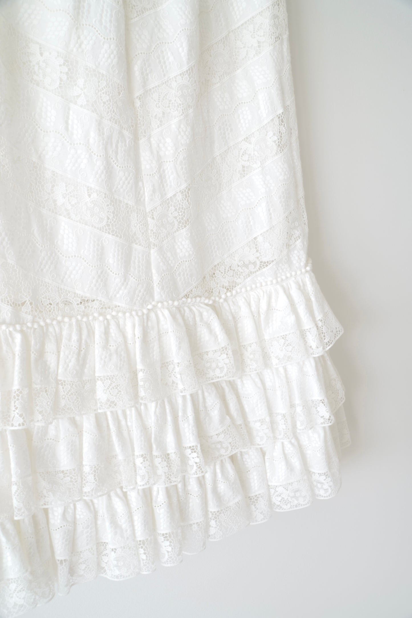 Zimmermann White Ruffle Skirt W/ Belt (0)