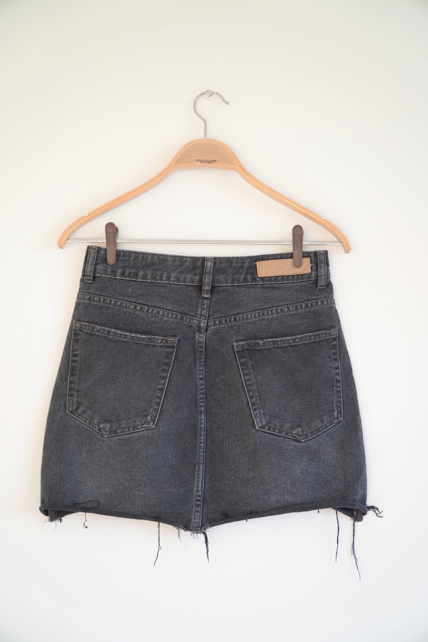 Cotton On Black Denim Frayed Mini Skirt (8 Au)