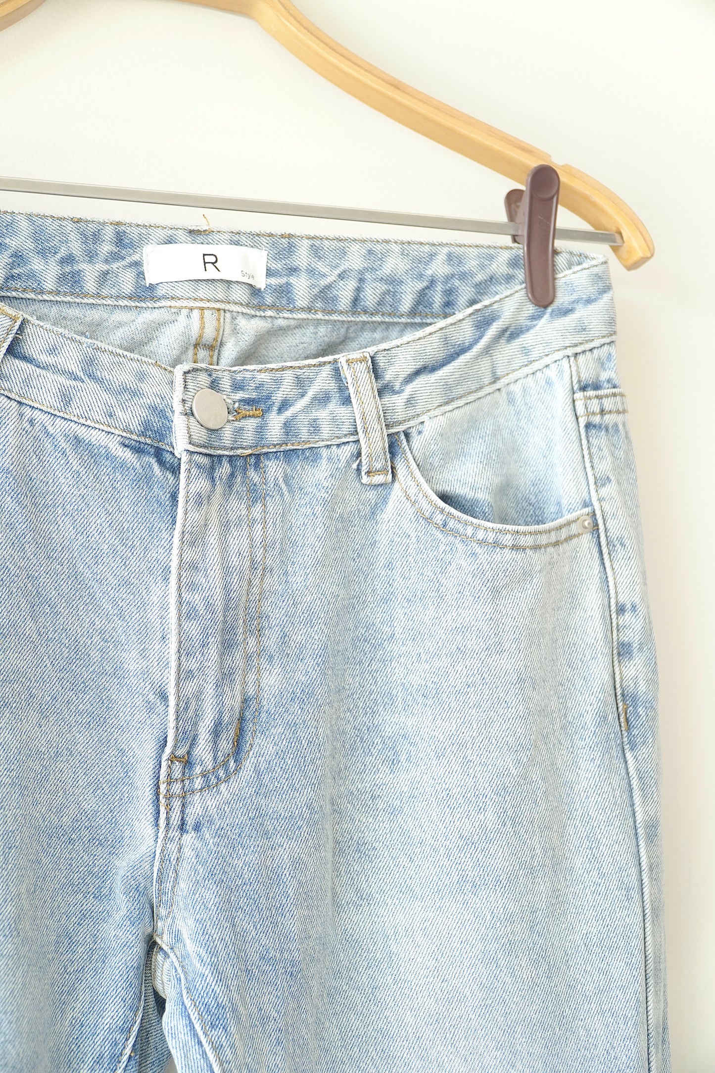 R Style Blue Denim Low-Rise Flare Jeans (L)