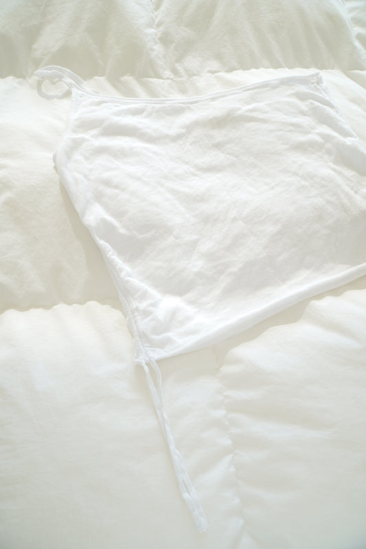 Zulu & Zephyr White One Shoulder Sheer Knit Crop Top (8 Au)