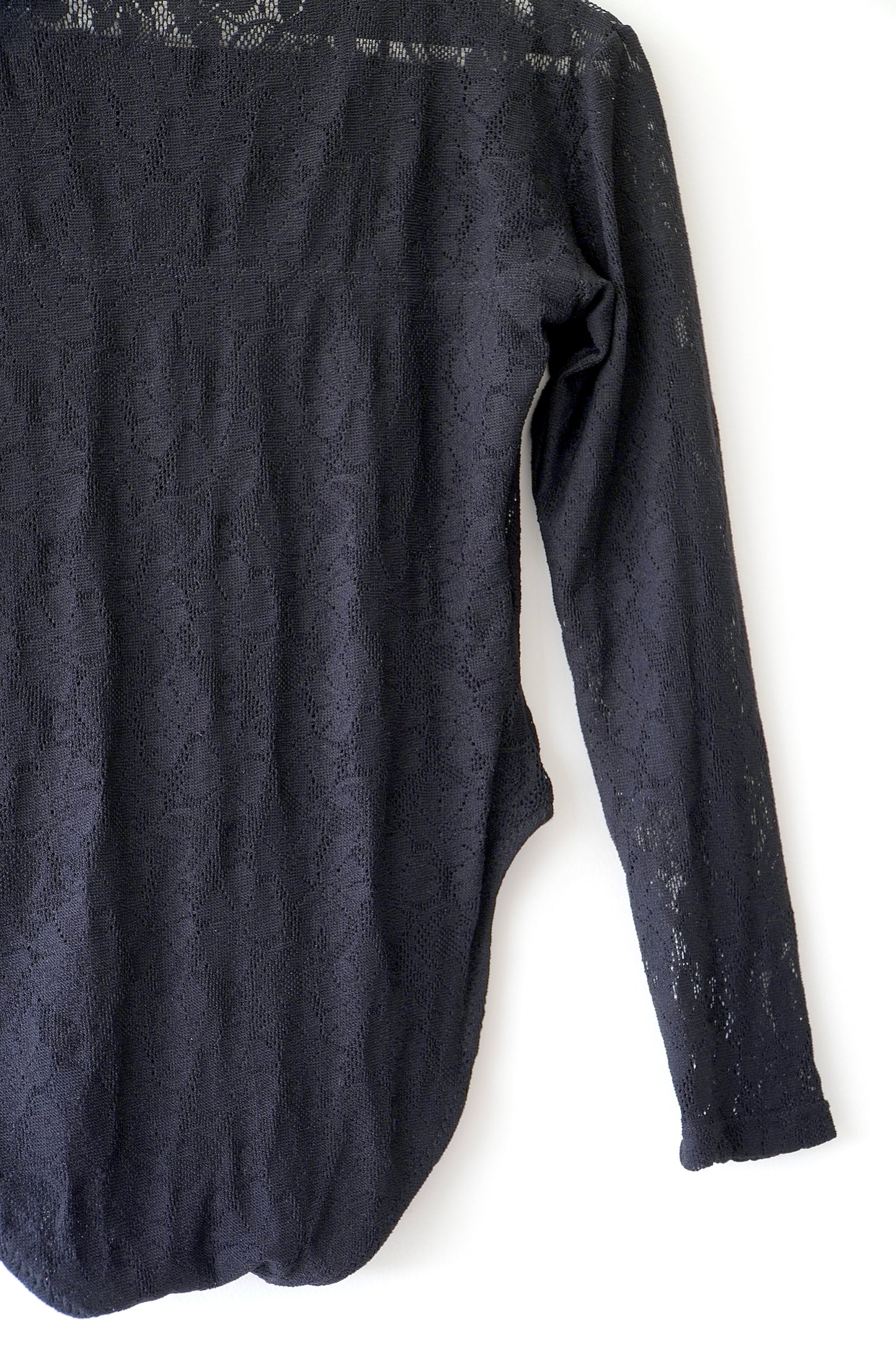 Cha Cha Cha Keep It Cool Vintage Black Floral Lace Long Sleeve Bodysuit (M)