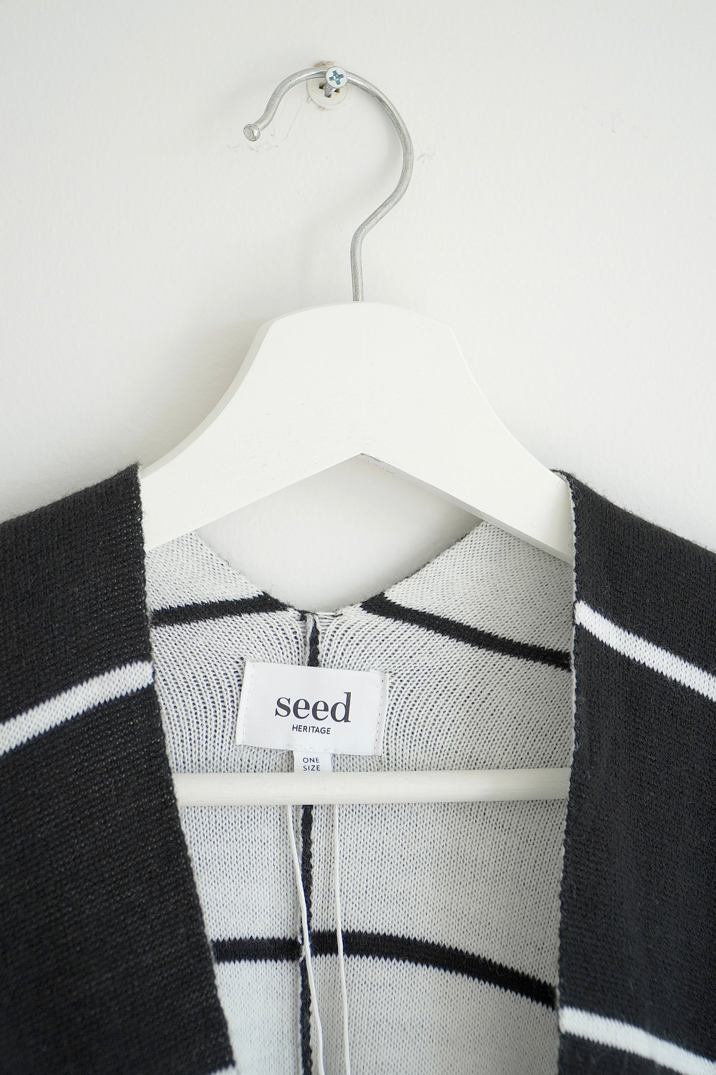 Seed Heritage Black and White Striped Kimono-Style Poncho (O/S)