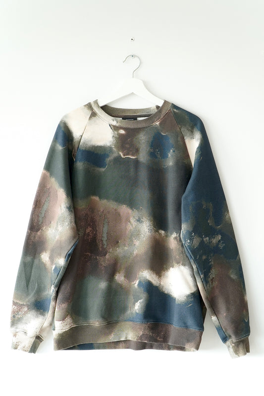 ZANEROBE Washed Camo 'Lowgo Raglan' Crewneck Sweatshirt (M)