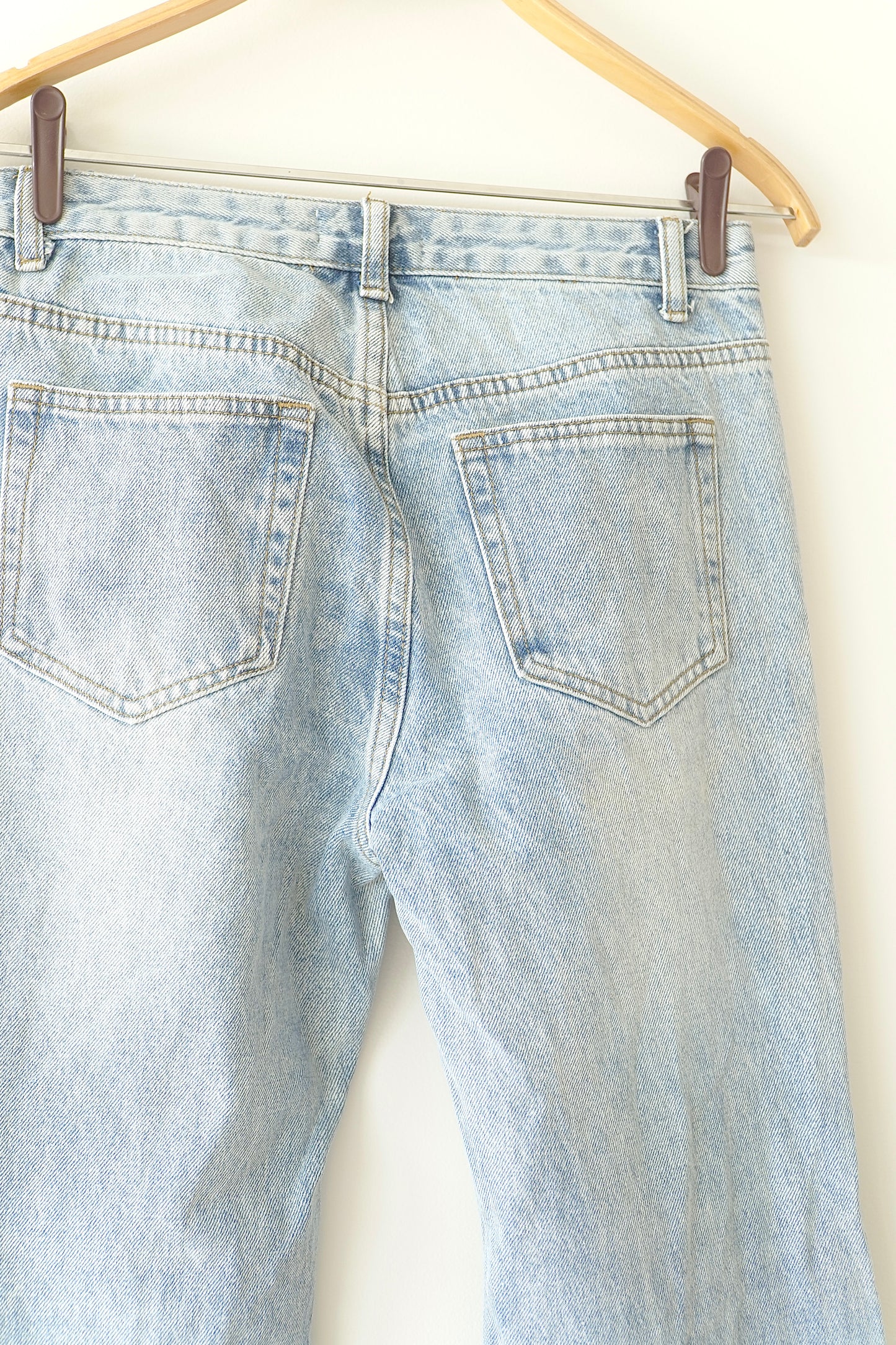 R Style Blue Denim Low-Rise Flare Jeans (L)