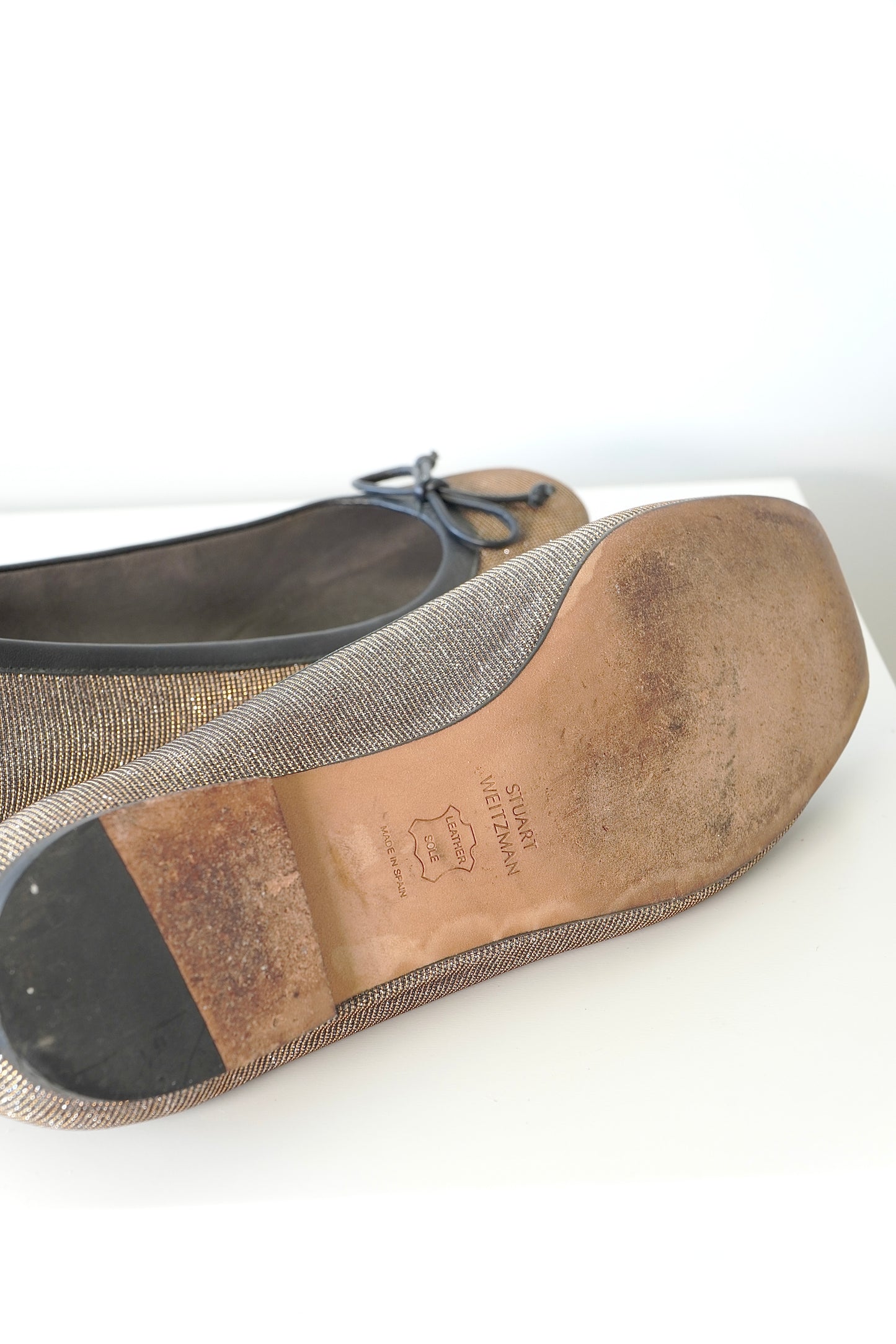 Stuart Weitzman Sparkly Glitter Ballet Flats w/ Bow (38)