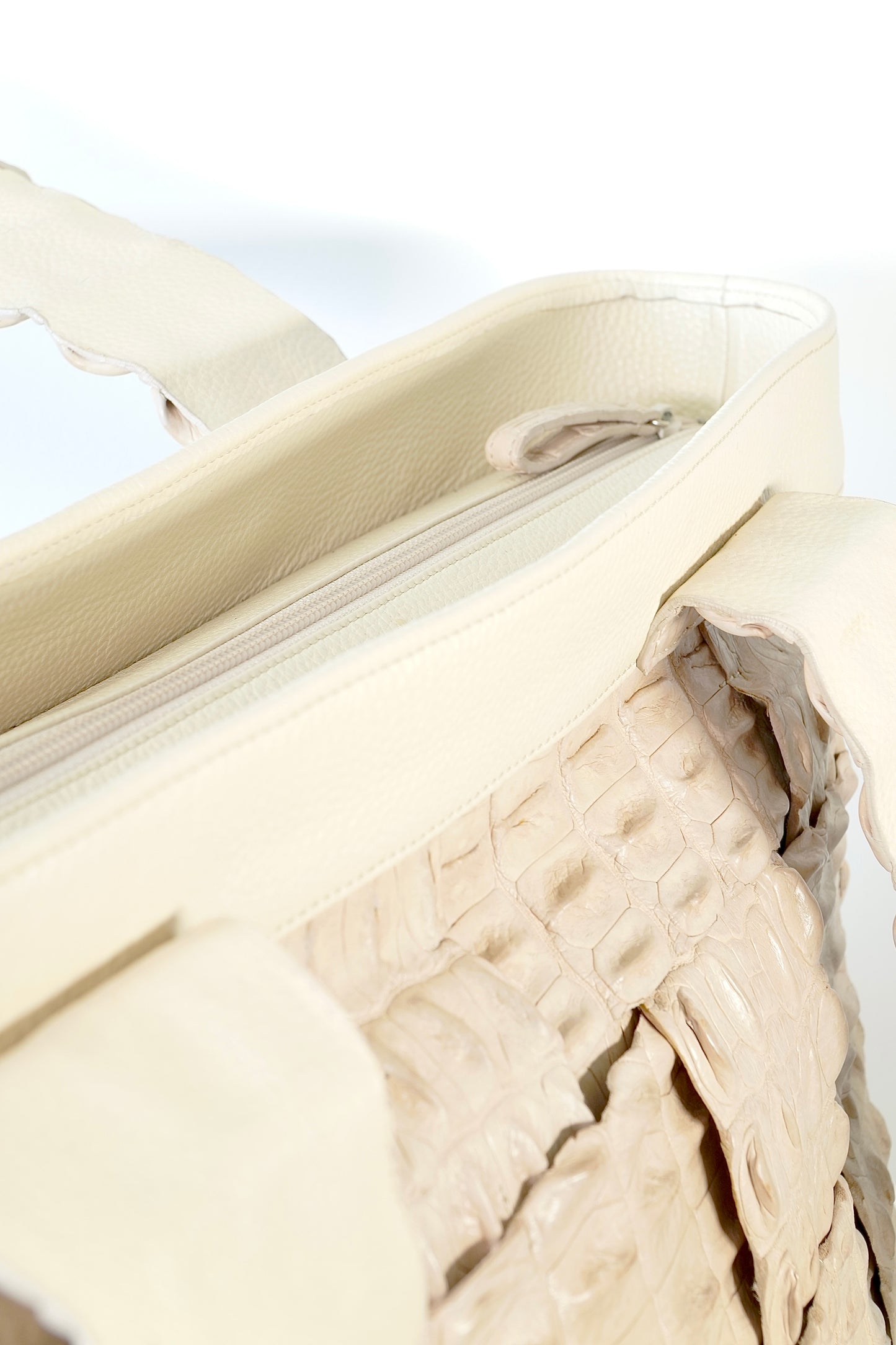 di CROCO Vintage Beige Crocodile Leather Tote Bag