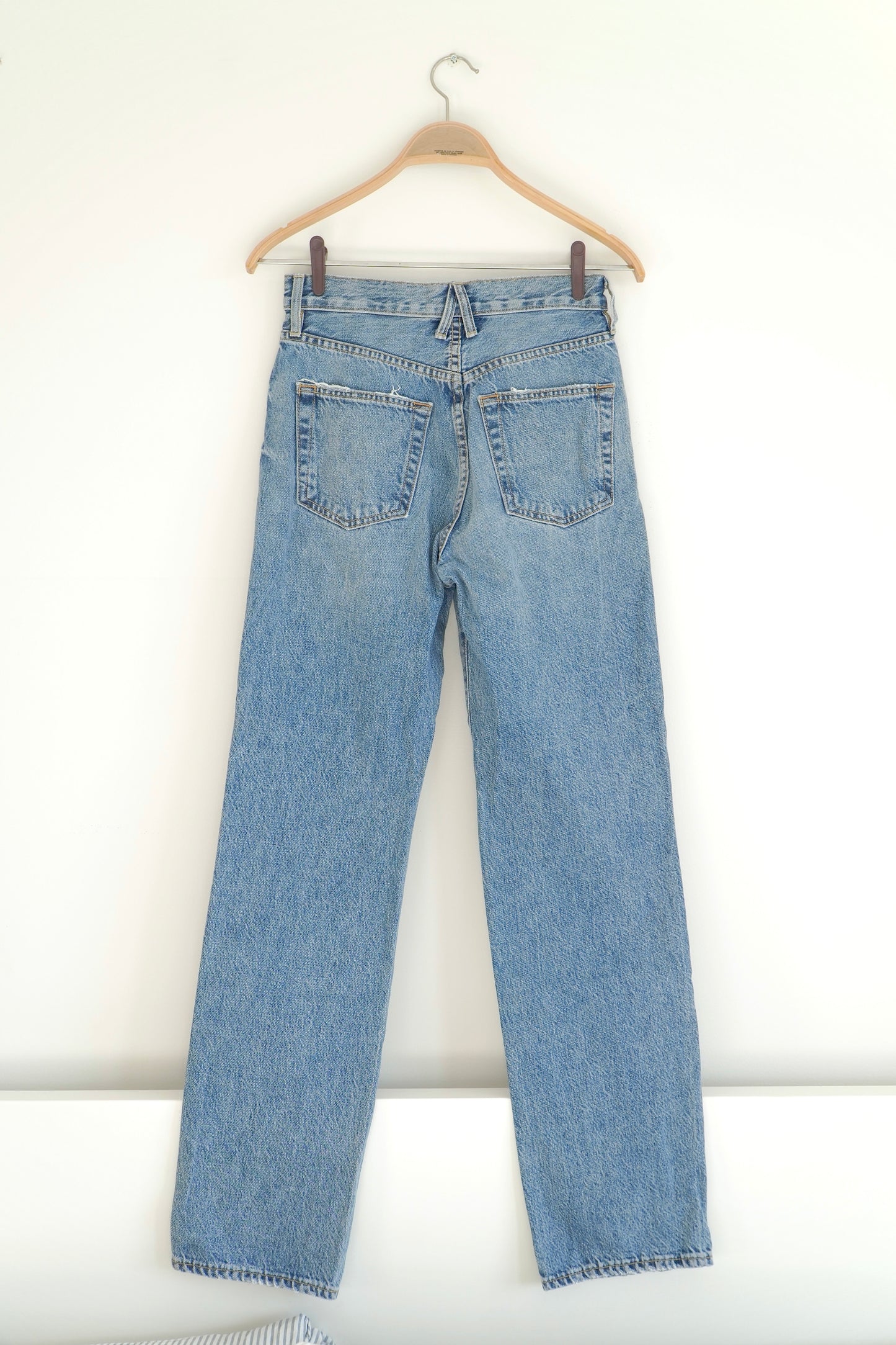 SLVRLAKE High Rise Straight Leg Jeans (26)
