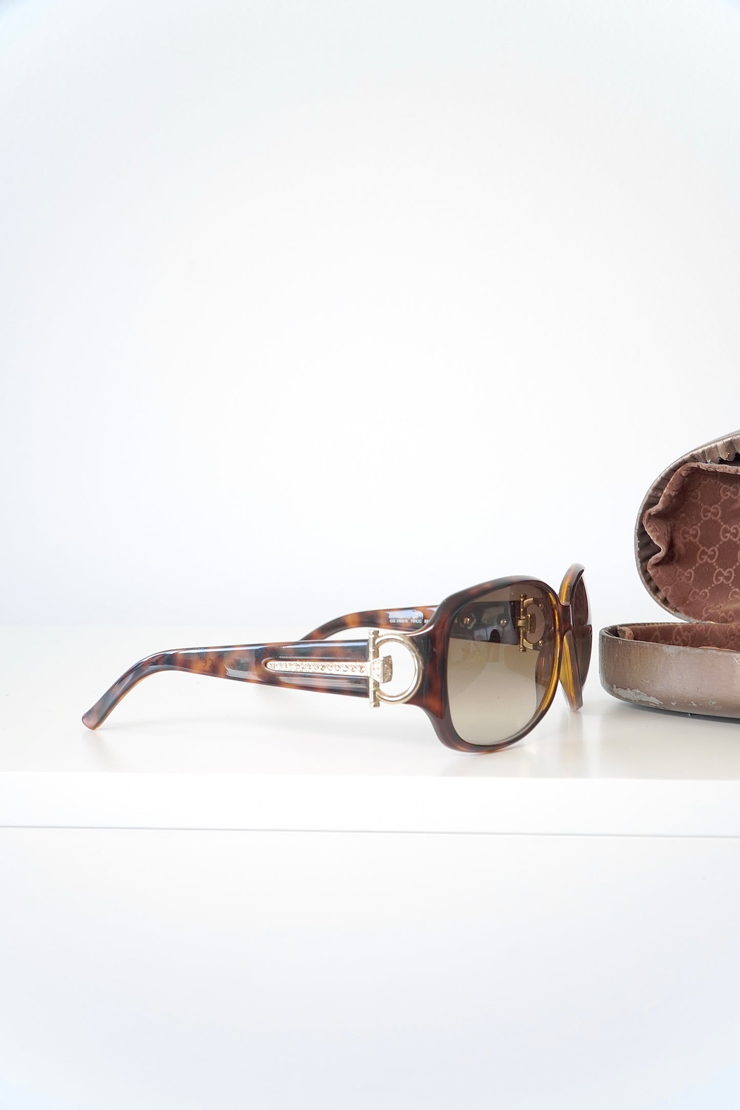 Gucci Authentic Vintage Tortoise Shell Frame Crystal Horsebit Sunglasses