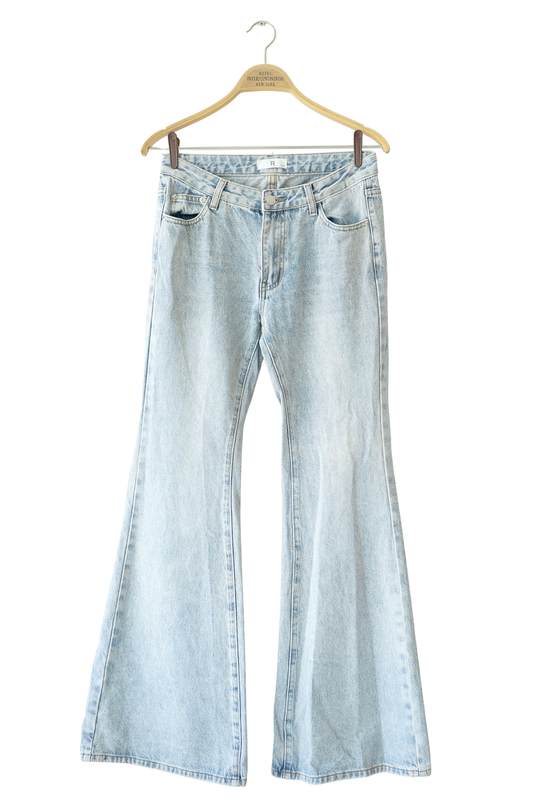 R Style Blue Denim Low-Rise Flare Jeans (L)